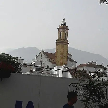 With One Bedroom In Estepona, With Wifi - 220 M From The Bea