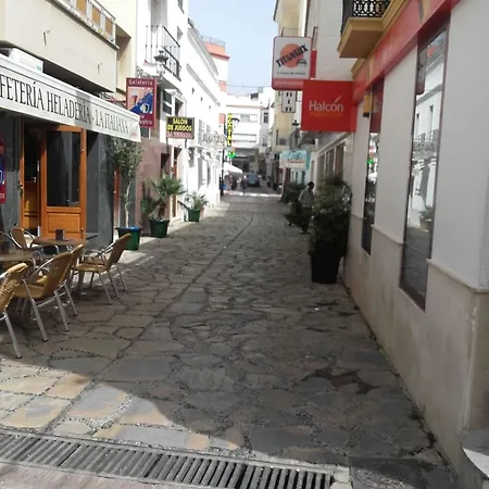 With One Bedroom In Estepona, With Wifi - 220 M From The Bea