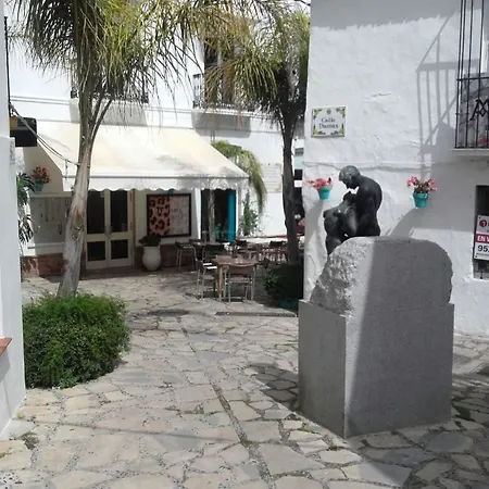 With One Bedroom In Estepona, With Wifi - 220 M From The Bea Apartment Estepona
